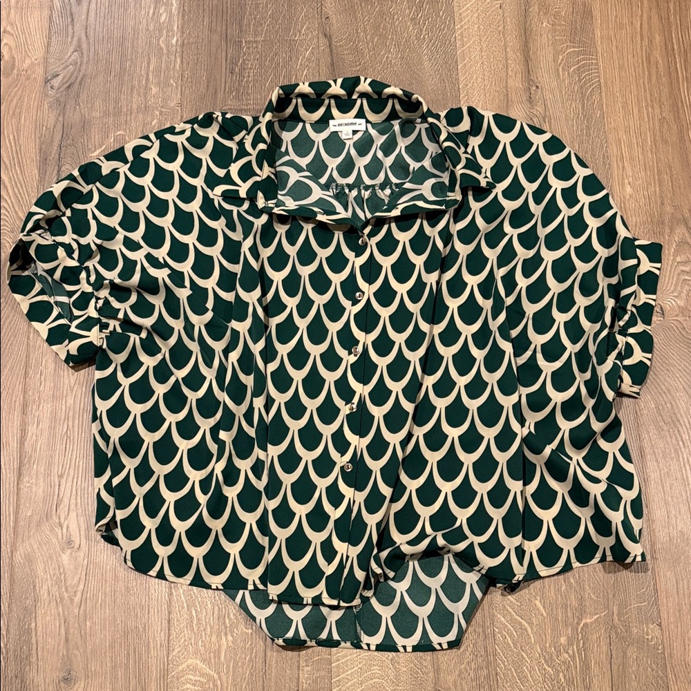 Boutique ee:some Forest Green and Beige Patterned Button Down Shirt